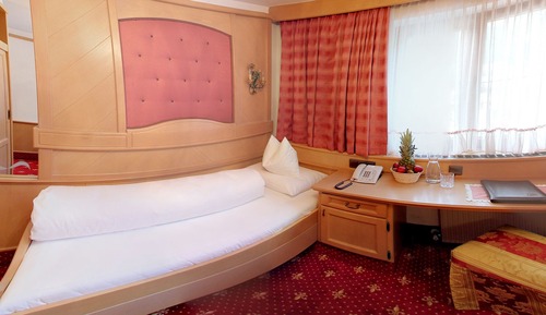 Chambre Simple, salle de bains privée