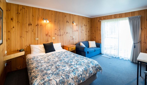 Chambre Double, vue montagne