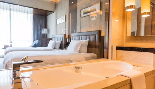 Chambre Premium, 2 lits doubles, vue lac