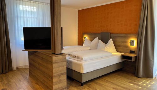 Chambre Double Confort, 1 grand lit