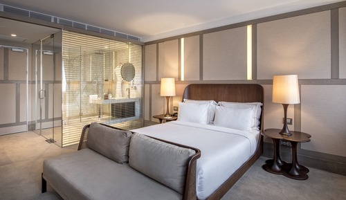 Chambre Supérieure, 1 très grand lit