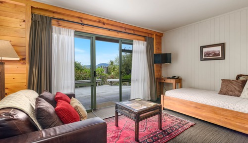 Suite Premium, 1 chambre, salle de bains attenante, vue lac