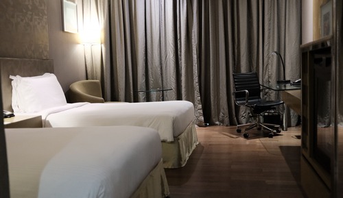 Chambre Standard, 2 lits une place, non-fumeurs, vue piscine