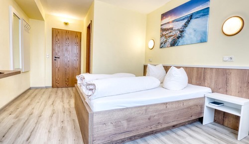 Chambre Double Tradition, accessible aux personnes à mobilité réduite