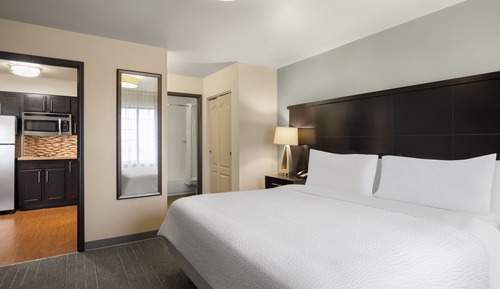 Suite, 1 chambre, cuisine