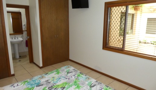 Chambre Standard Double ou avec lits jumeaux, 1 très grand lit