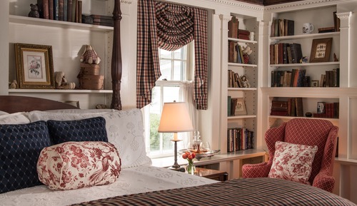 Chambre, salle de bains privée (Library)