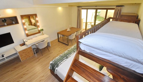 Chambre Familiale (2 King +2 Single beds)