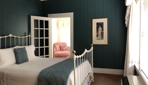 Suite Romantique, 1 grand lit, vue jardin
