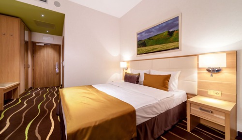 Chambre Supérieure Double ou avec lits jumeaux, balcon