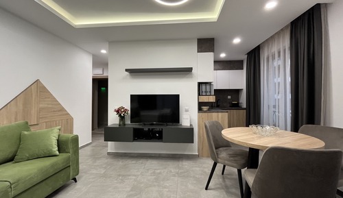 Studio Luxe