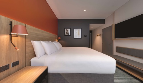Chambre Exécutive, 1 très grand lit