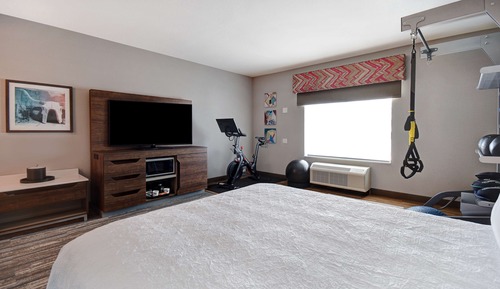 Chambre, 1 grand lit, baignoire (Mobility, Fitness)