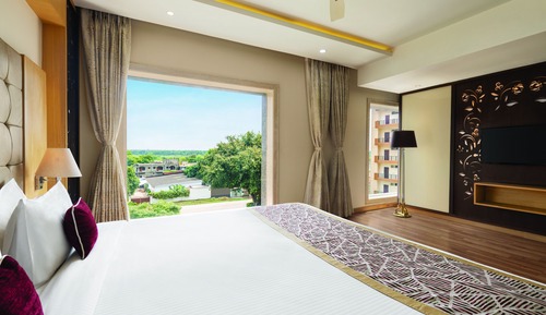 Chambre Supérieure, 1 très grand lit, non-fumeurs