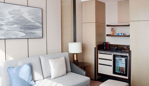 Suite Supérieure, 1 très grand lit, vue ville (Lounge Access)