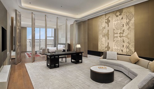 Suite Élite (Hu)