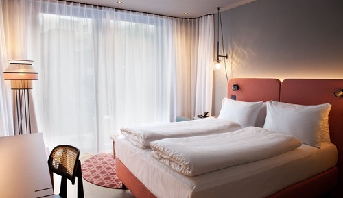 Chambre Standard, 1 grand lit, accessible aux personnes à mobilité réduite