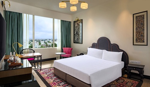 Chambre Supérieure, 1 grand lit (Club Double)