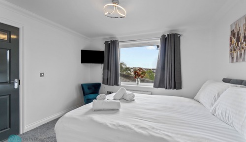 4 bed - Saltram