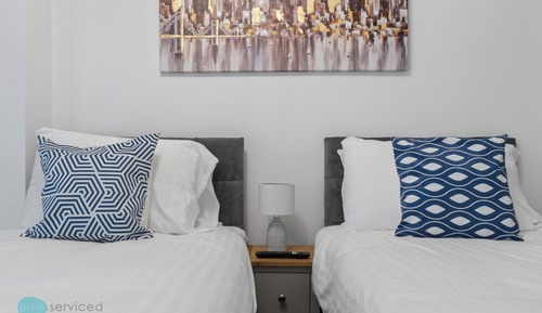 4 bed - Smeatons