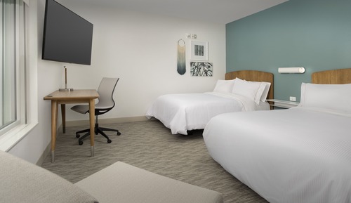 Studio, 2 grands lits (Mobility Accessible, Roll-in Shower)
