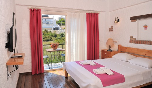 Chambre Double Deluxe, non-fumeurs, vue piscine
