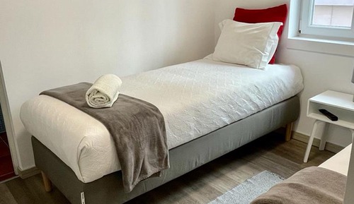 Chambre Standard Double ou avec lits jumeaux, 2 lits une place