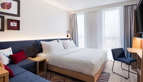 Chambre, 1 très grand lit