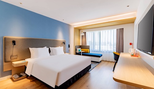 Chambre Standard, 1 très grand lit, accessible aux personnes à mobilité réduite