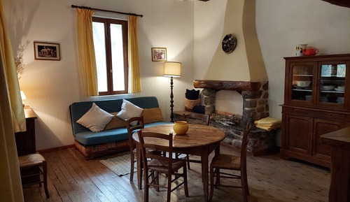 Cottage Confort, salle de bains attenante, vue jardin (Estragon)
