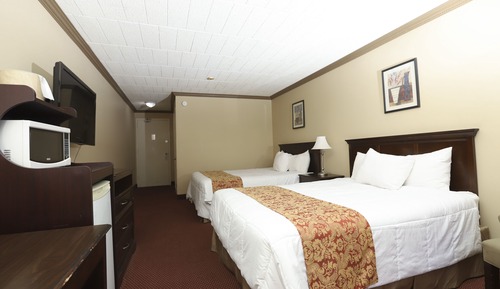 Chambre Double, 2 lits doubles, non-fumeurs, balcon (Upper floor)