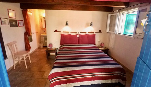 Suite Supérieure, salle de bains attenante, vue jardin