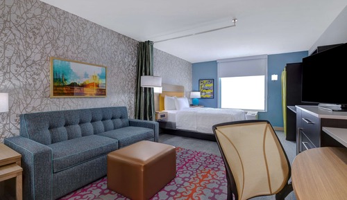 Suite Studio, 1 grand lit, accessible aux personnes à mobilité réduite (Hearing Accessible)