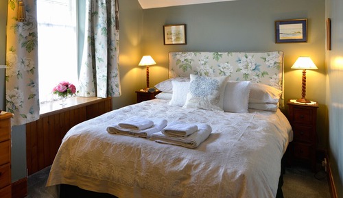 Chambre Double Standard, salle de bains attenante