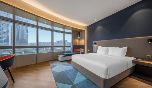 Chambre Standard, 1 très grand lit (Extra Floor Space)