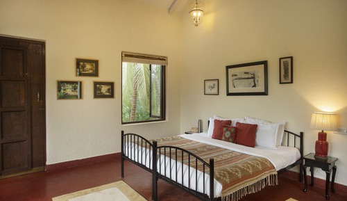 Chambre, 4 chambres (Asanji)