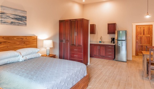 Studio Luxe