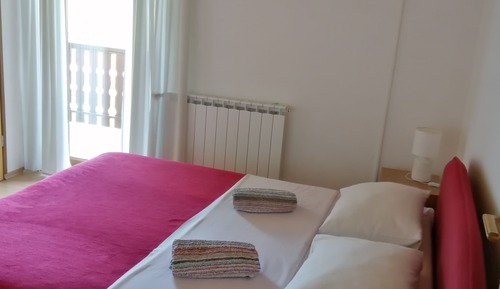 Chambre Double (Double Room With Terrace)