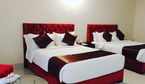 Chambre Supérieure Double ou avec lits jumeaux