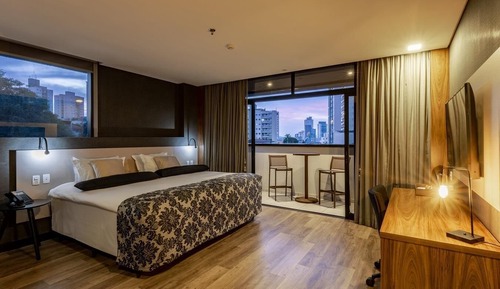 Chambre Deluxe Double ou avec lits jumeaux, 1 très grand lit