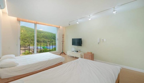 Chambre, 1 chambre (Ocean Sweet (2bakisangyeyakganeung))