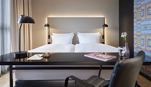 Chambre Double Supérieure, 1 très grand lit