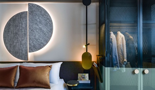Chambre, 1 grand lit (QT)