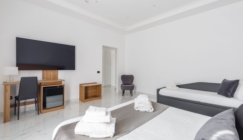 Suite Studio Junior