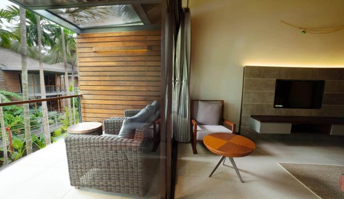 Garden Room with Balcony