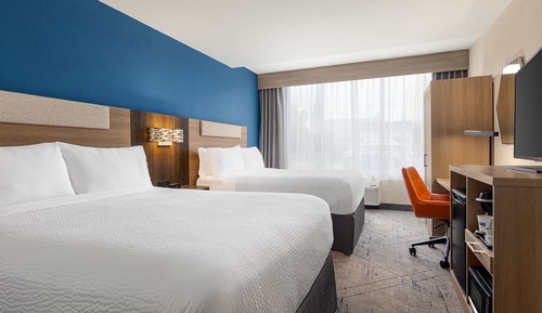 Chambre Standard, 2 grands lits, vue ville