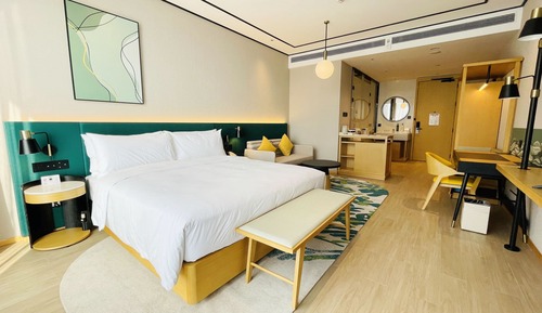 Chambre, 1 très grand lit