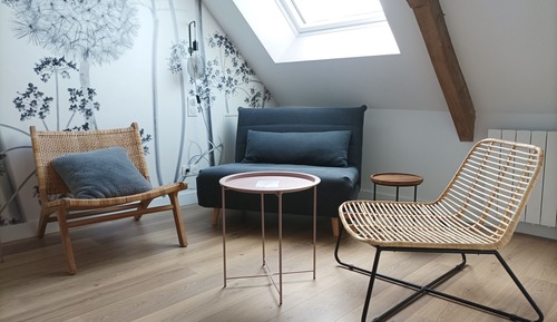 Chambre Triple, vue cour intérieure (Canopée-sous les combles)