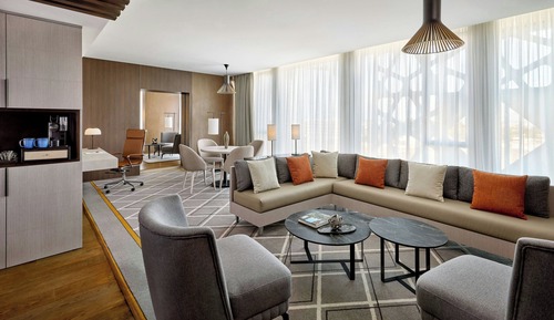 Suite Club, 1 très grand lit, non-fumeurs