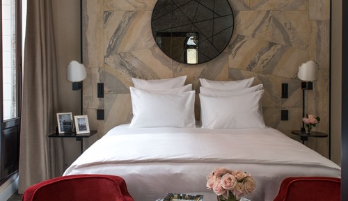 Chambre Double Deluxe, 1 très grand lit, accès piscine